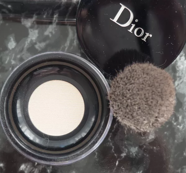 diorskin forever & ever control loose powder