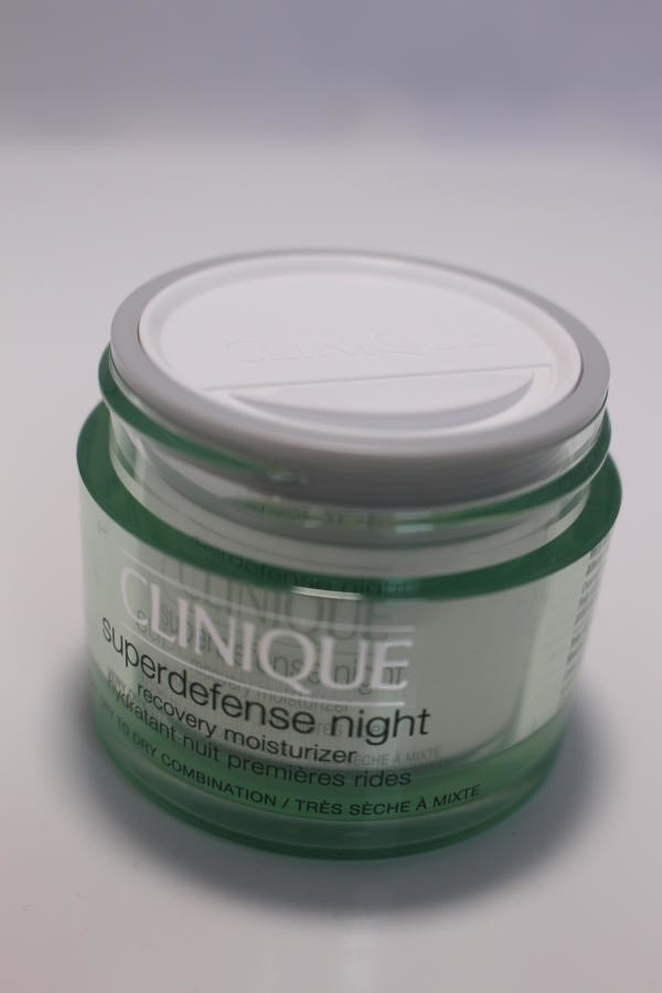 Clinique Superdefense Night recovery moisturizer