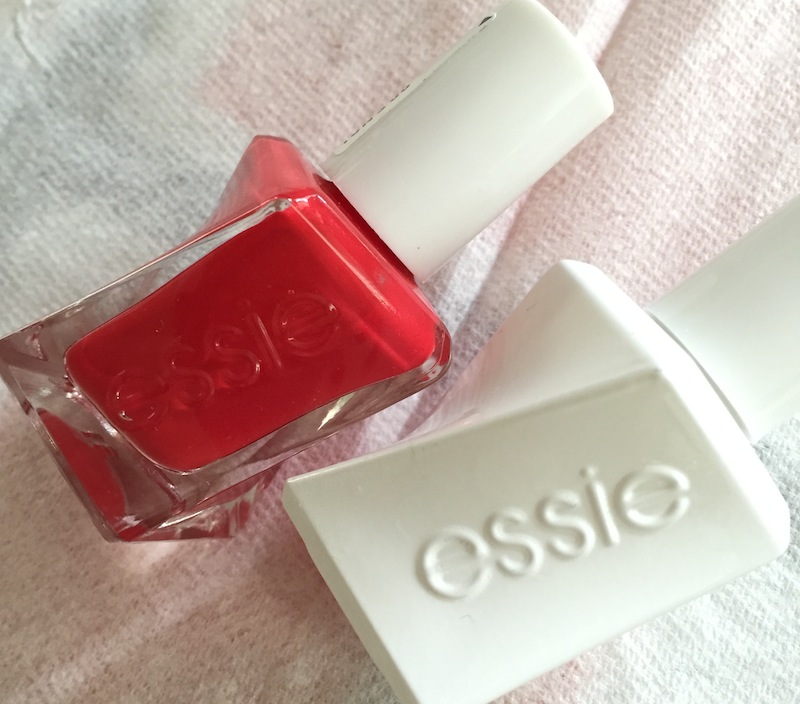 essie gel couture