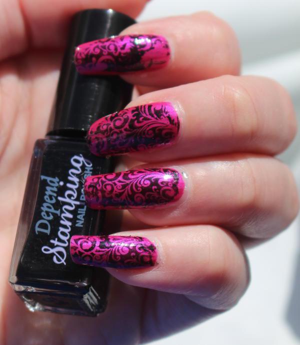 nail stamping