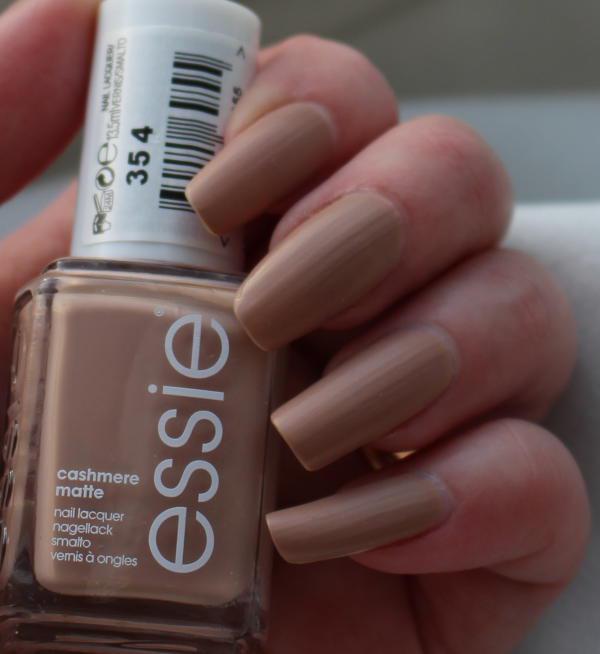 Essie Cashmere matte