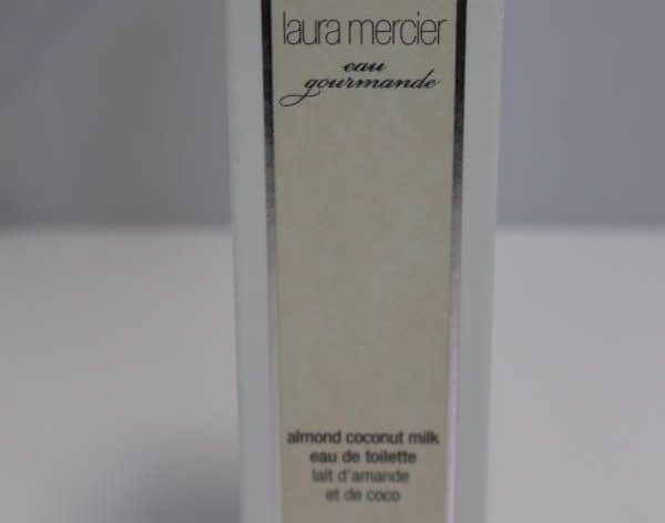 Laura Mercier Eau Gourmande Almond coconut milk