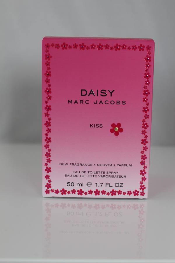 Marc Jacobs Daisy Kiss
