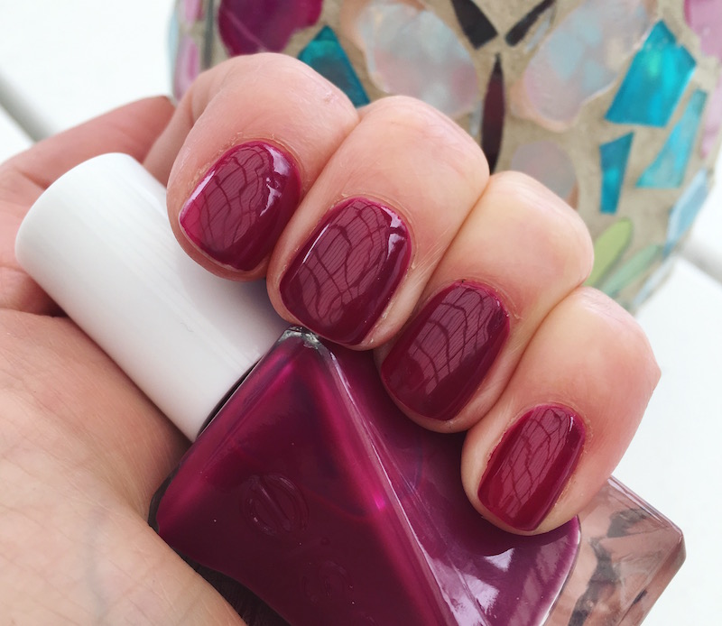 essie gelcouture