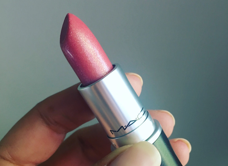 metallic lipstick