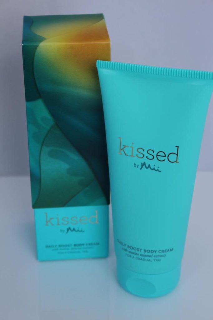 Kissed by Mii Daily Boost Body Cream Gradual Tan