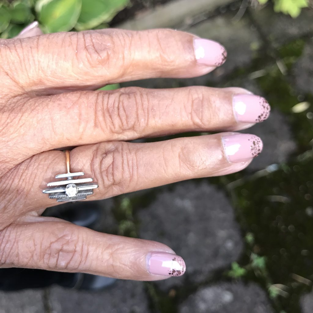 manikyr med mamma