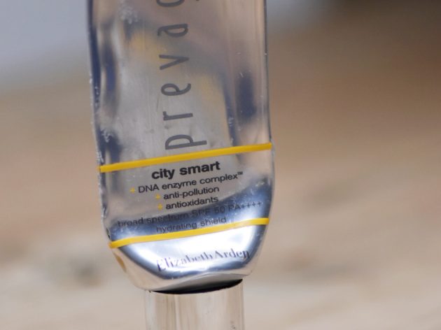 Elizabeth Arden Prevage City Smart Broad Spectrum Hydrating Shield