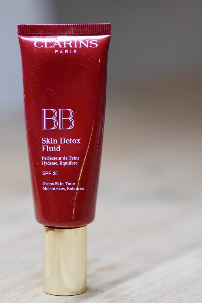 Clarins BB Skin Detox Fluid på semester