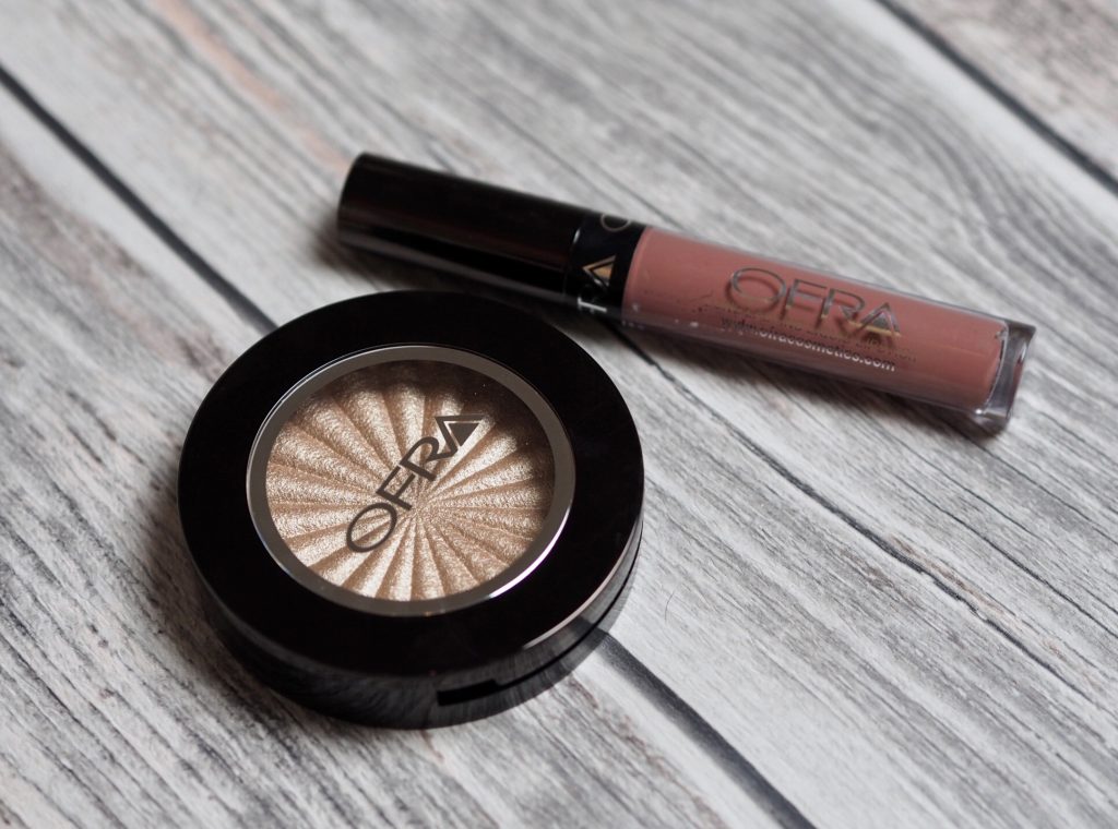 Pasadena och Glow Goals från Ofra