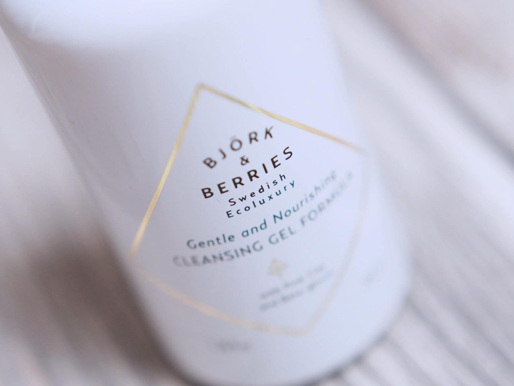 Björk and Berries Cleansing Gel Formula