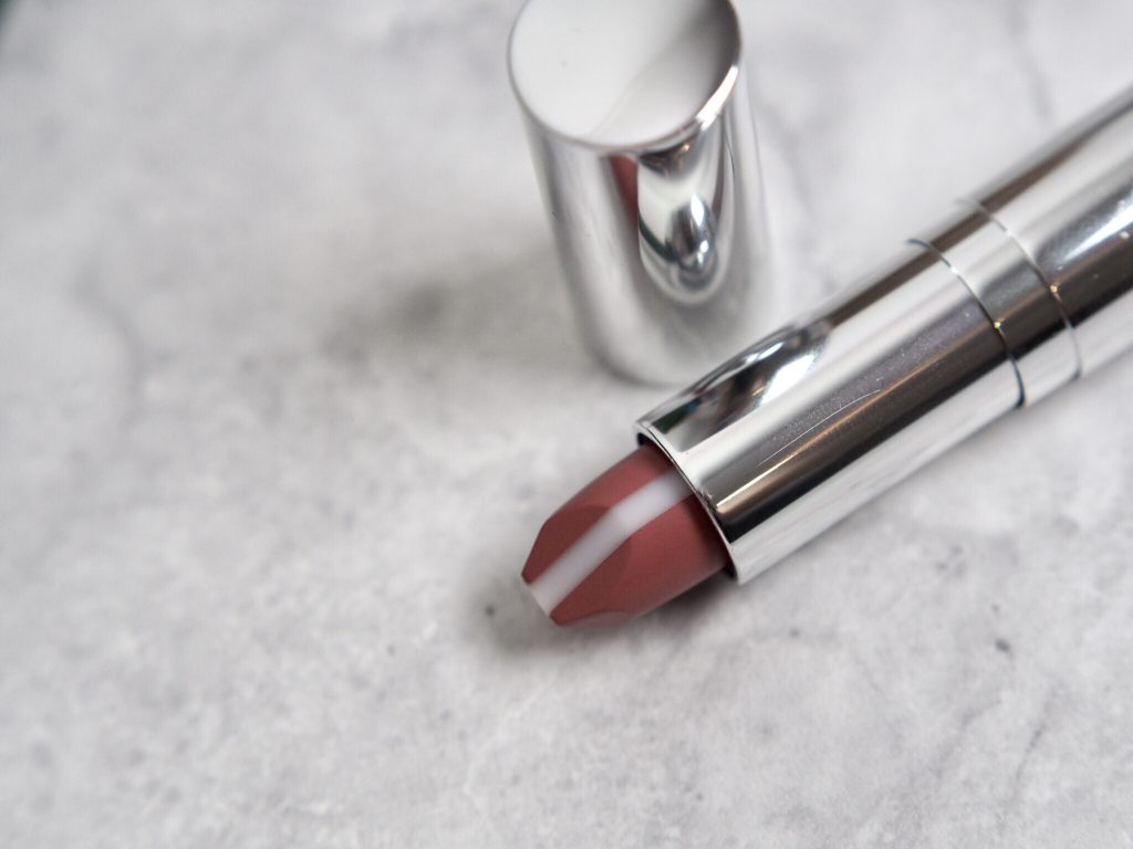 Art Deco Hydra Care Lipstick 10 Berry Oasis