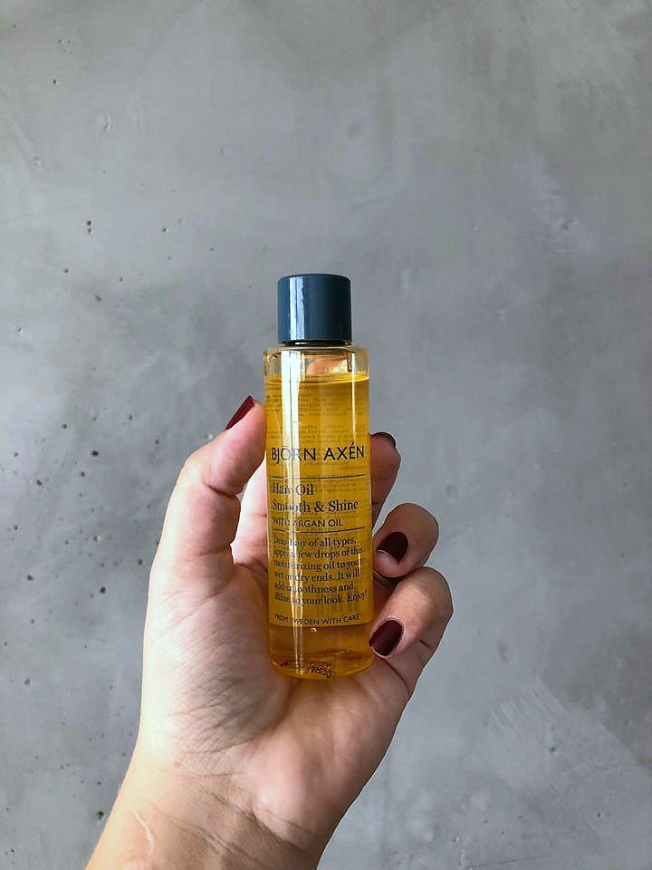 smooth and shine hair oil