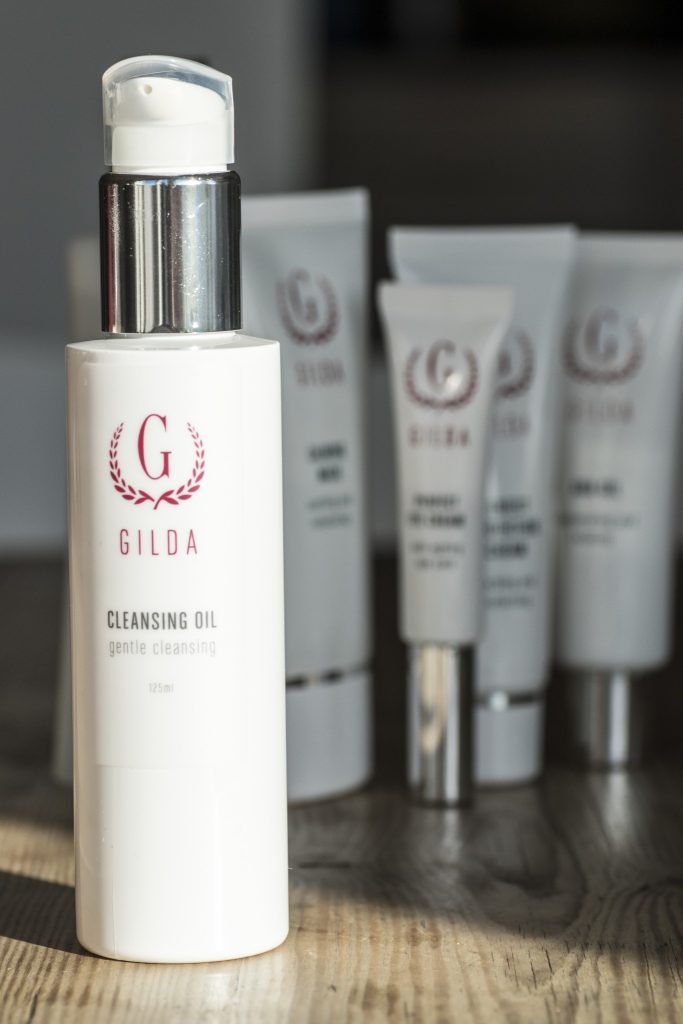 Skräddarsydd hudvård från Gilda Cosmetic Cleansing oil