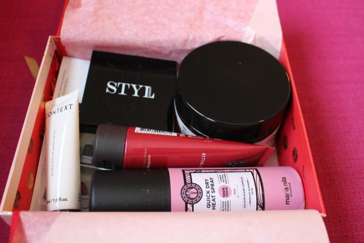 glossybox december 2018