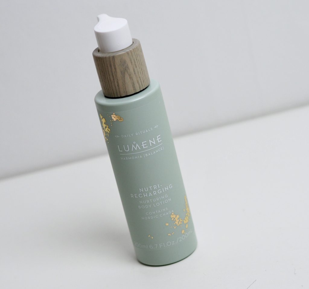 Lumene Nutri-recharging nurturing body lotion