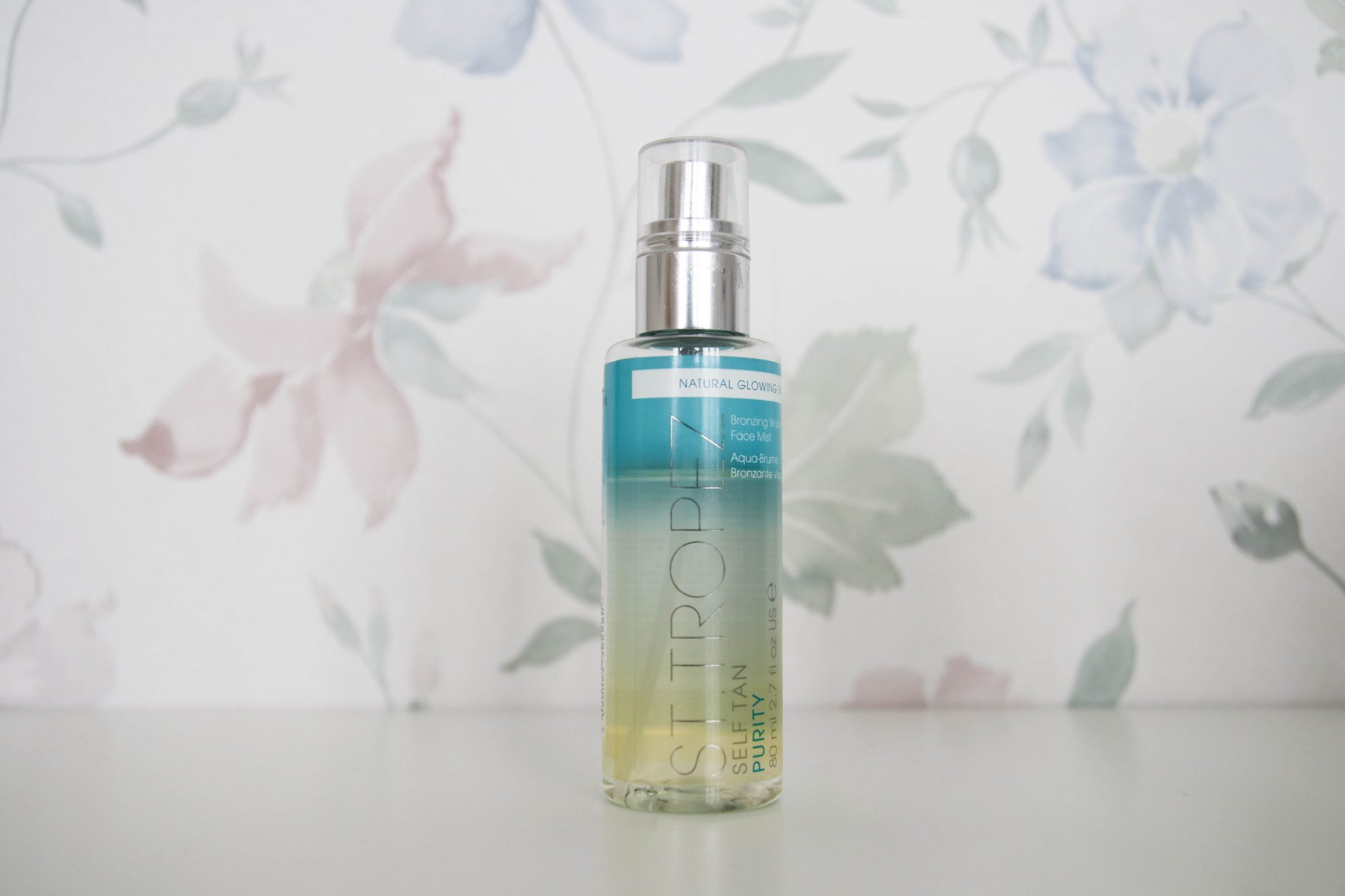 Face mist med brun utan sol – St. Tropez vs James Read H2O Tan Mist 100ml brun utan sol från James Read Parfym.se