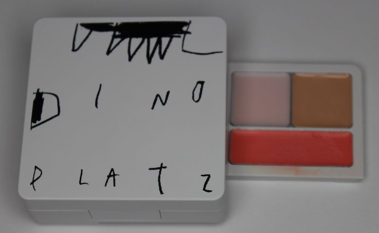 Dinoplatz U.F.O palette