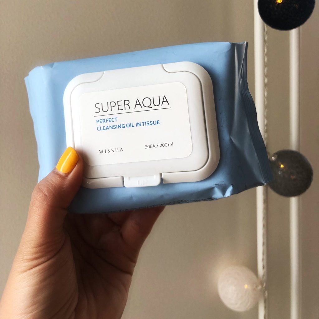 Missha Super Aqua Perfect Cleansing Oil in Tissue