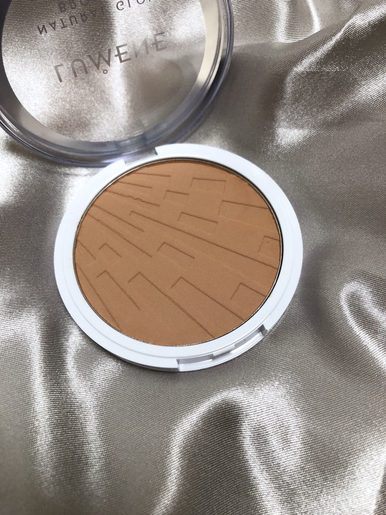 Bronzer för ljusa hudtoner