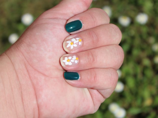 NOTD Daisies