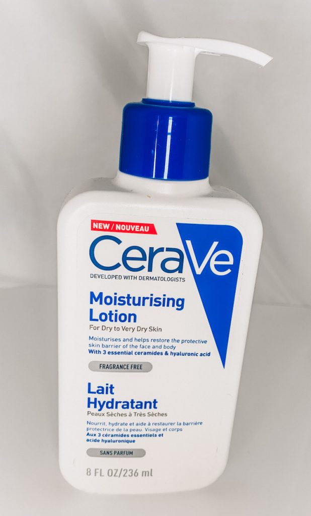 Trevlig återfuktare CeraVe Moisturising lotion