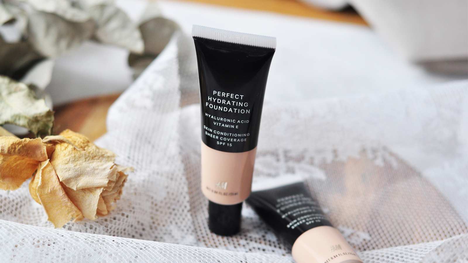 H&M Perfect Hydrating Foundation