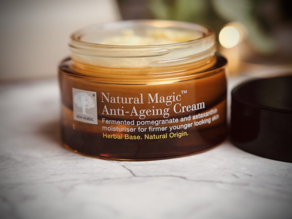 Natural Magic Anti-ageing cream