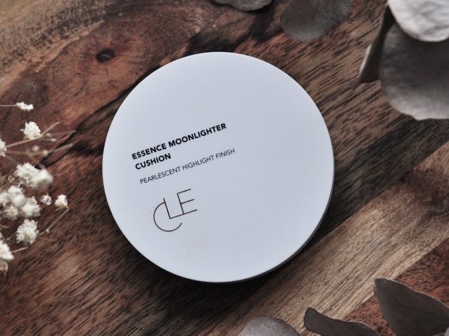 CLE Essence Moonlighter Cushion