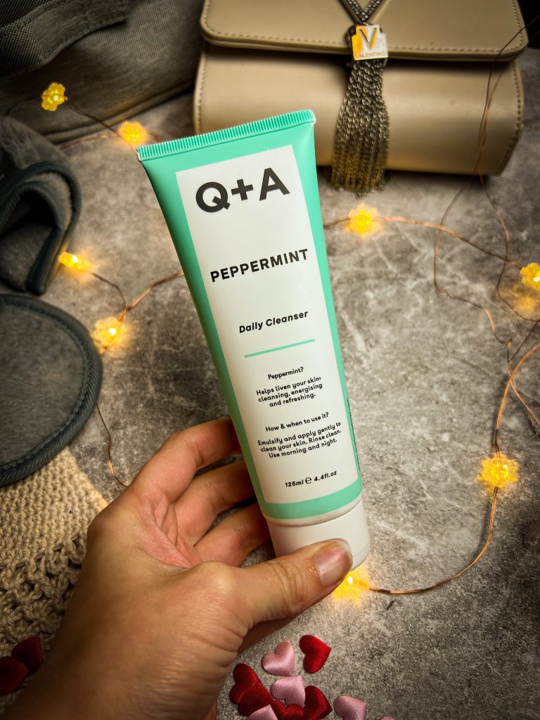 Q+A peppermint daily cleanser