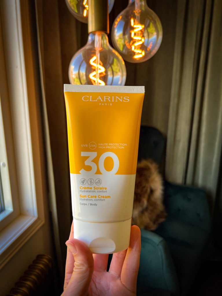 Clarins sun Care body cream