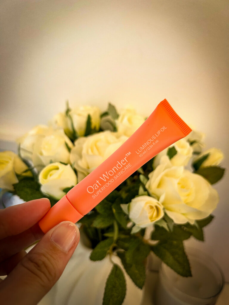 Nobe Oat wonder luminous lip oil