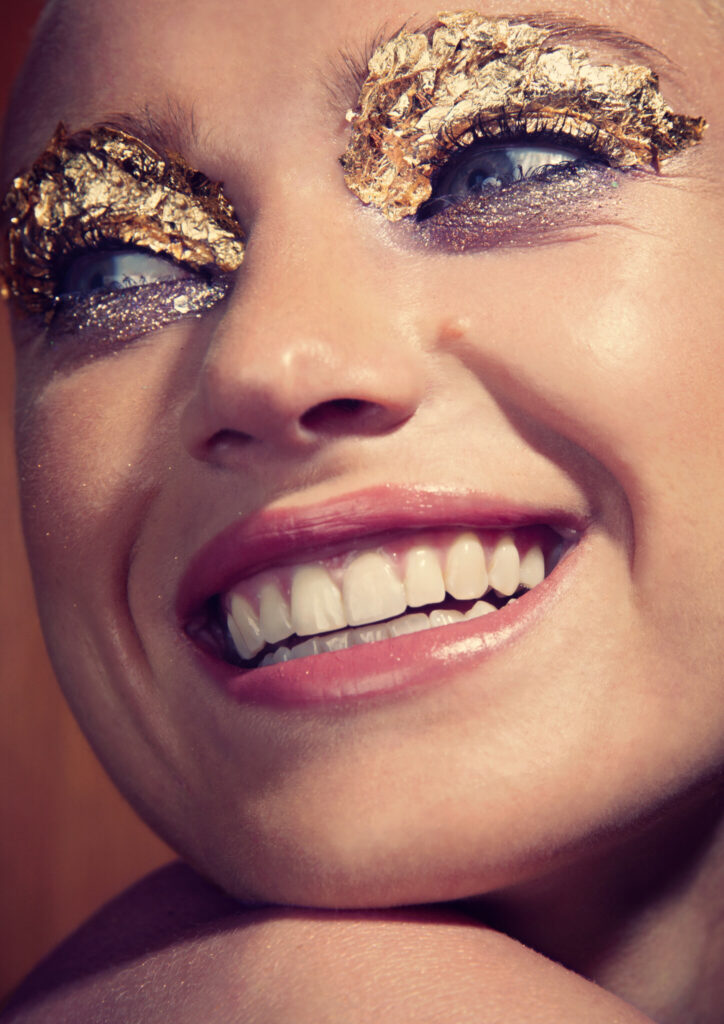 guldfolie som makeup