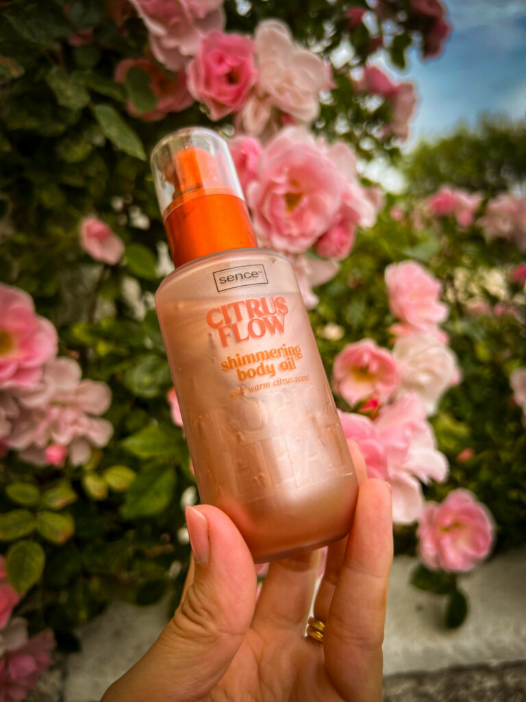 Sence shimmering body oil