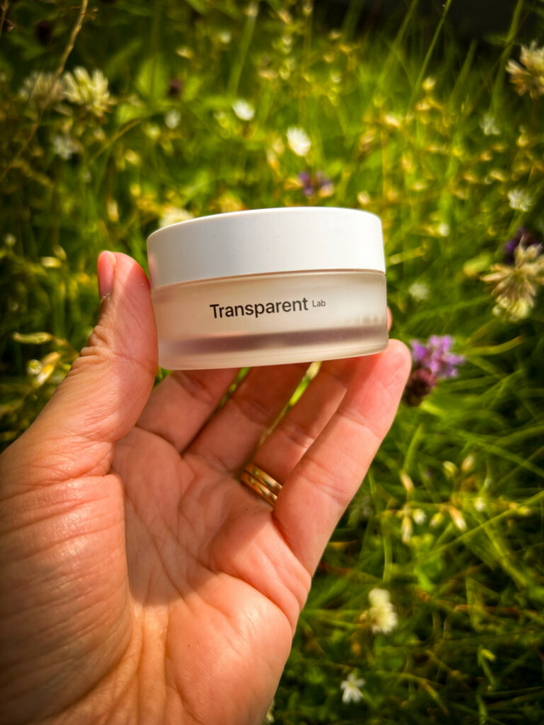 Niche beauty lab overnight restoring lip treatment